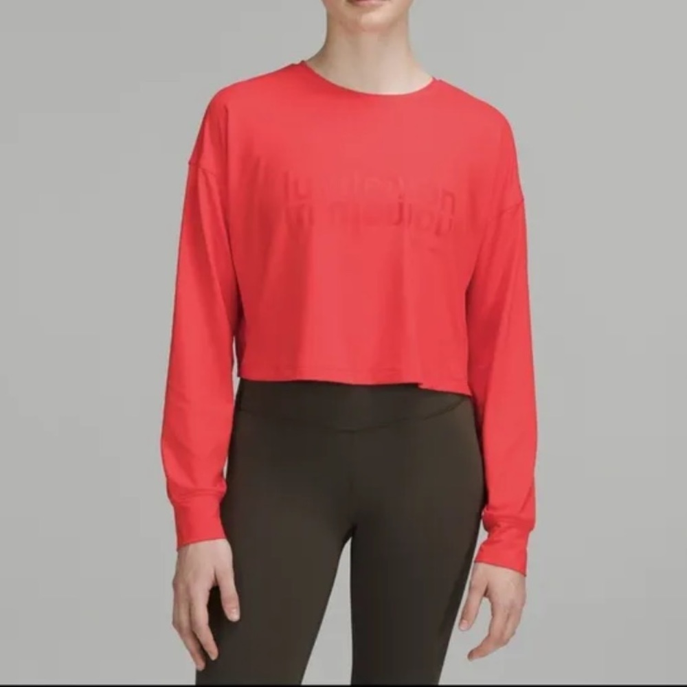 NWT Lululemon Muscle Love Long Sleeve
Shirt/ Love Red Size 8
